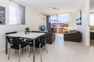 001 - Open2view ID273440 - Douro Road 1_1 South Fremantle300